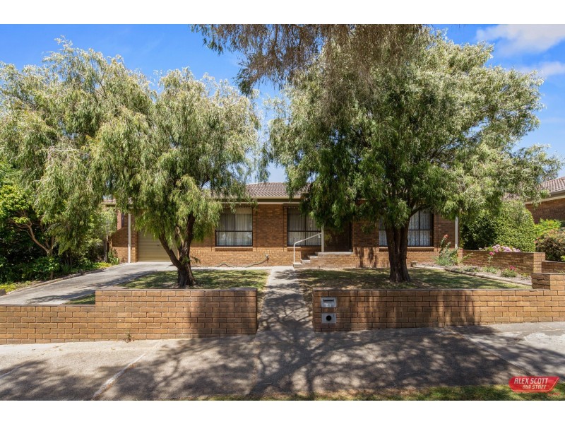 1/11 HUNTER STREET, Wonthaggi VIC 3995