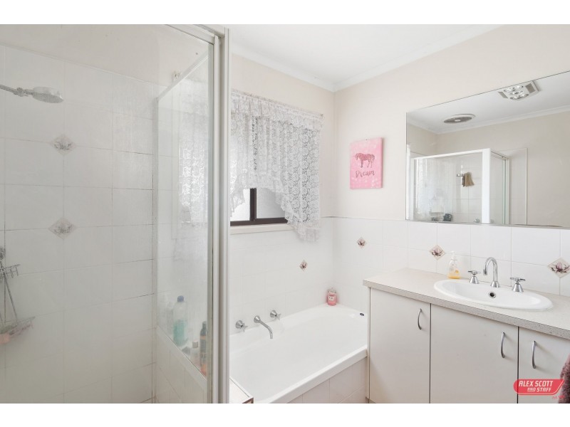 15 LYNDHURST STREET, Wonthaggi VIC 3995