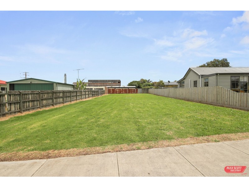 1 CAREW STREET, Kilcunda VIC 3995