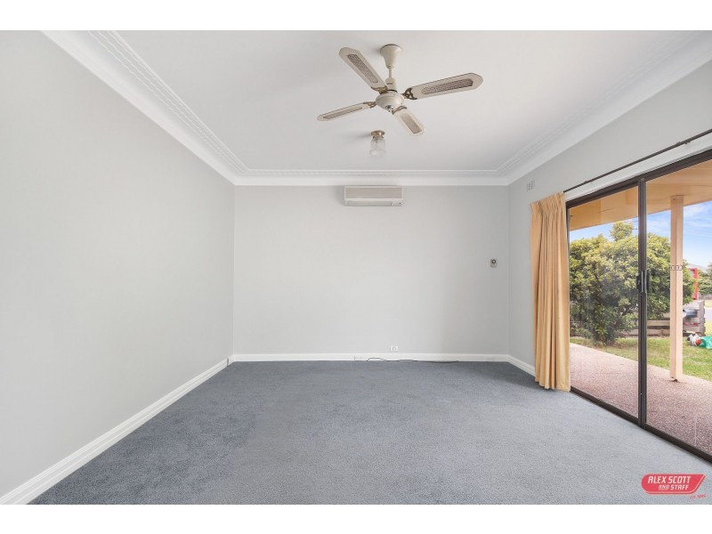 8 CAMERON STREET, Wonthaggi VIC 3995