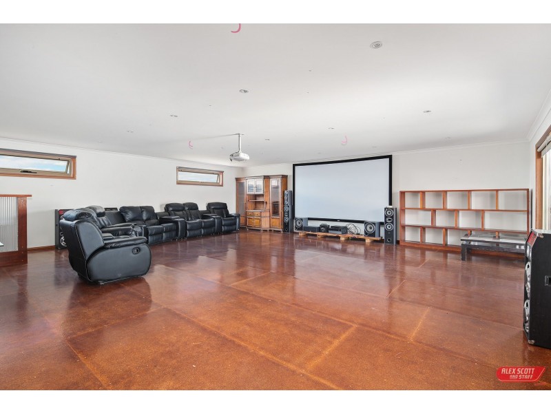 11 OXFORD WAY, Wonthaggi VIC 3995
