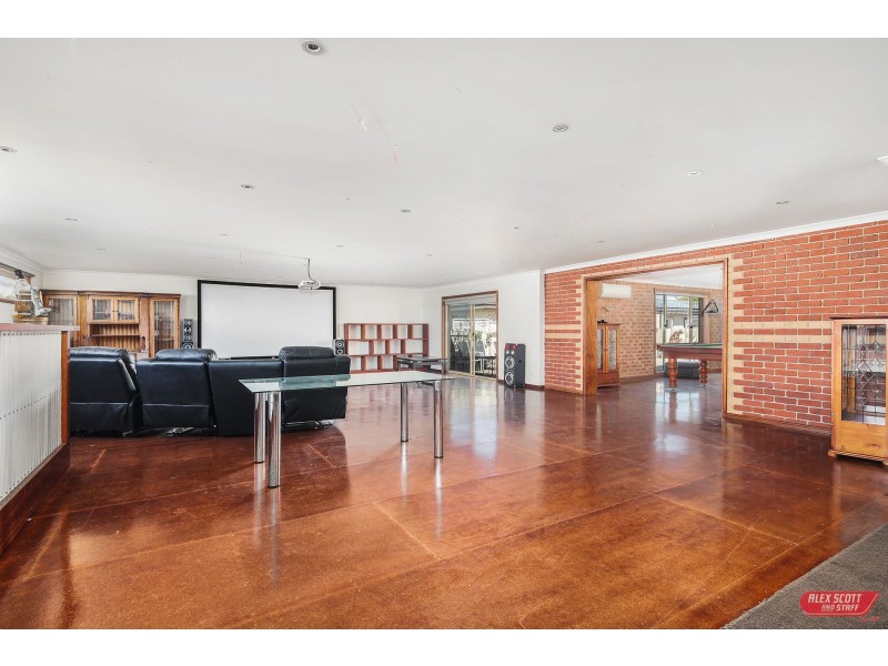 11 OXFORD WAY, Wonthaggi VIC 3995