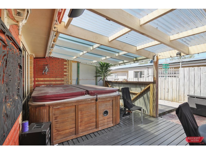 11 OXFORD WAY, Wonthaggi VIC 3995