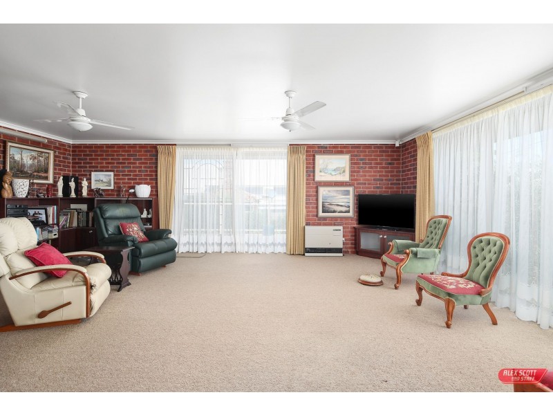 23 HAGELTHORN STREET, Wonthaggi VIC 3995