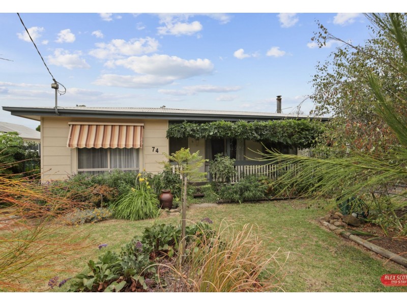 74 POWLETT STREET, Dalyston VIC 3992