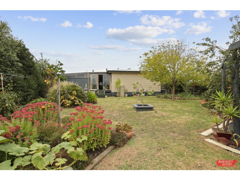 74 POWLETT STREET, Dalyston VIC 3992