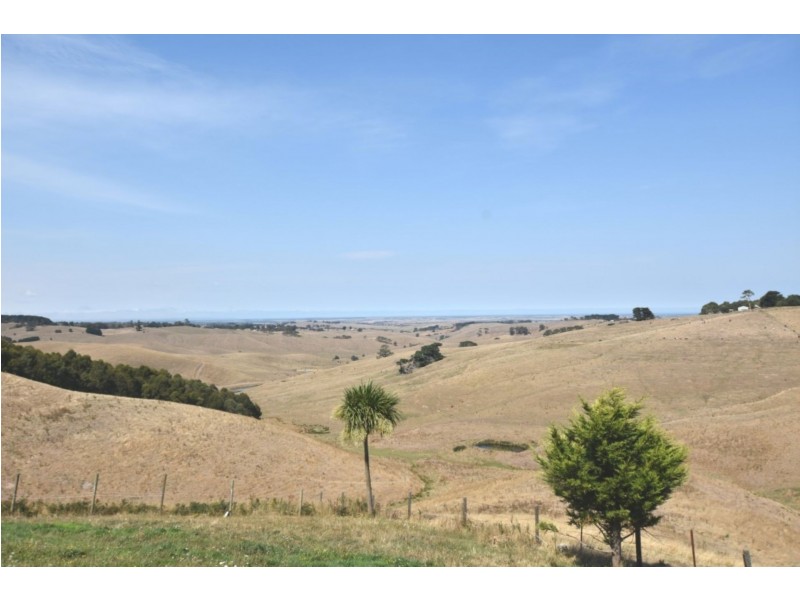 1737 LOCH – WONTHAGGI ROAD, Ryanston VIC 3992