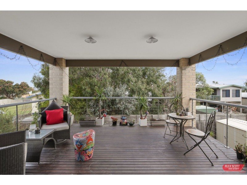33 SCENIC ROAD, Cape Paterson VIC 3995