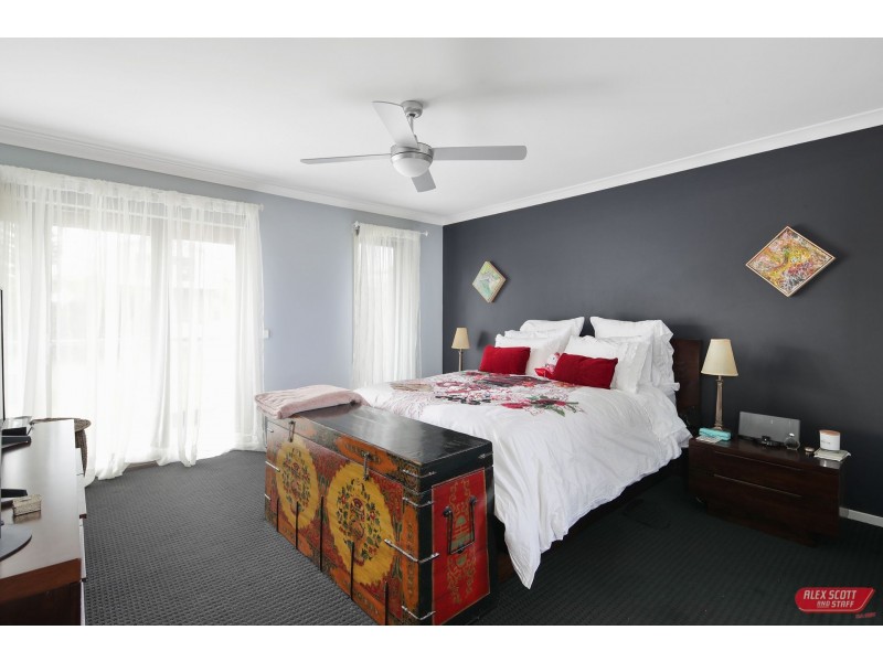 33 SCENIC ROAD, Cape Paterson VIC 3995