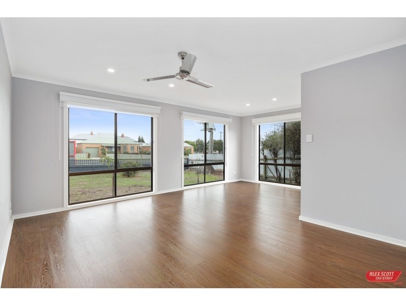 2/7 GRAHAM STREET, Wonthaggi VIC 3995