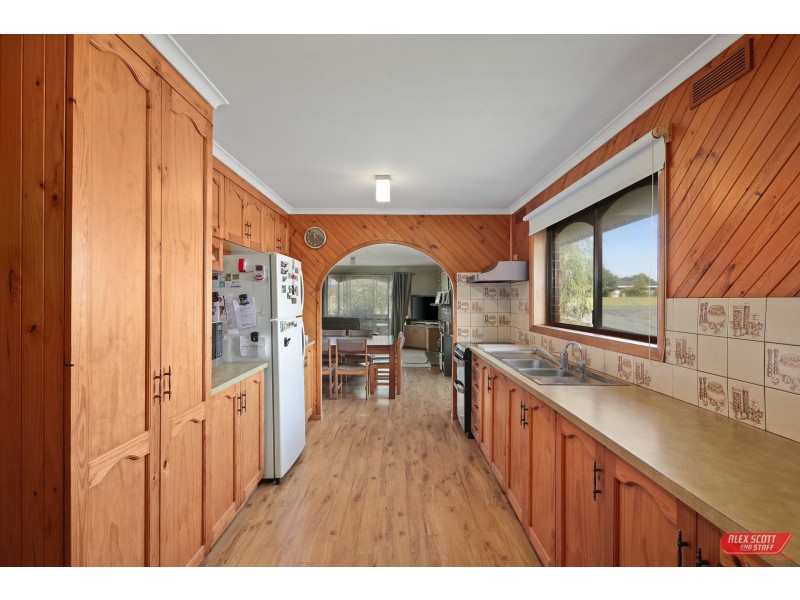 30 WHITE ROAD, Wonthaggi VIC 3995