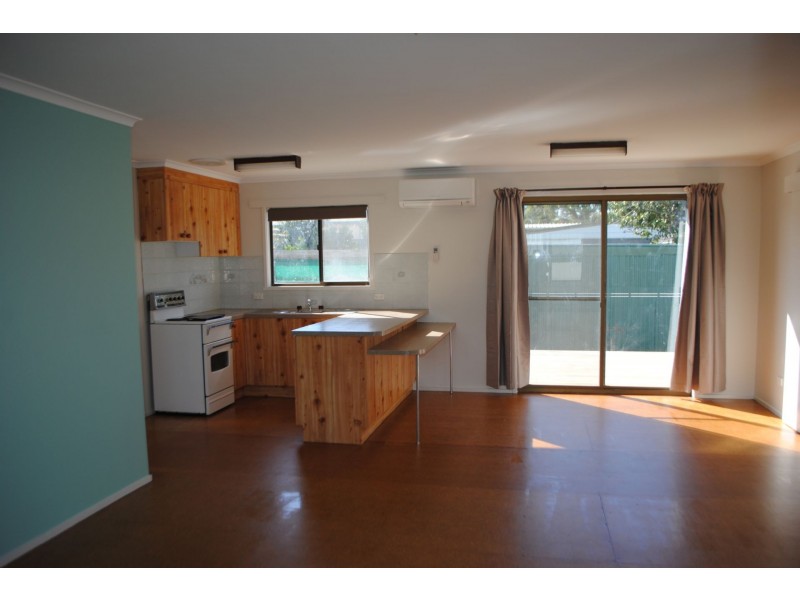 41B HUNTER STREET, Wonthaggi VIC 3995