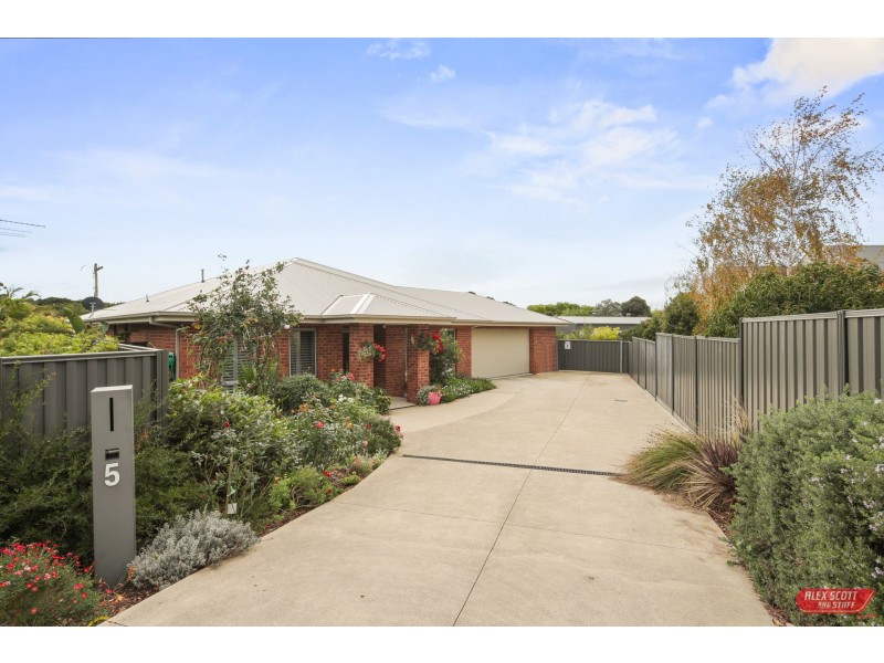 5 KALAMANA COURT, Wonthaggi VIC 3995