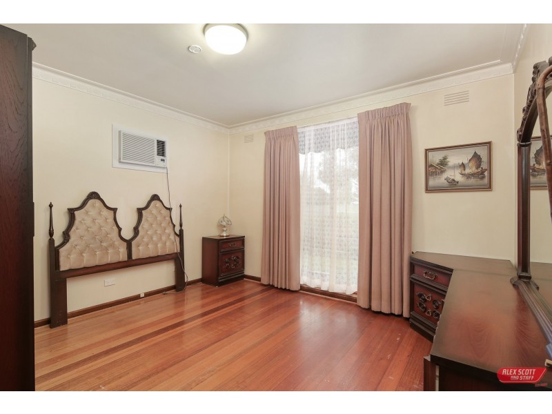 8 DICKSON STREET, Wonthaggi VIC 3995
