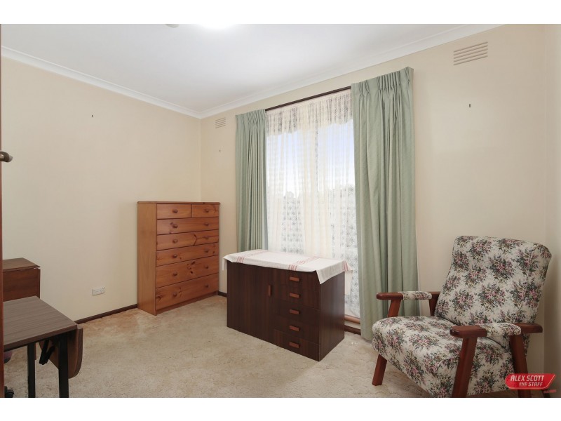 8 DICKSON STREET, Wonthaggi VIC 3995