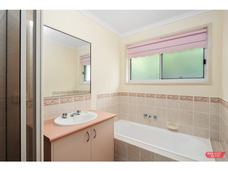 10 BEVERIDGE CLOSE, Wonthaggi VIC 3995