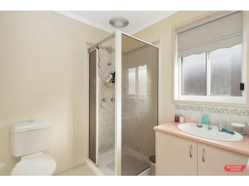 10 BEVERIDGE CLOSE, Wonthaggi VIC 3995