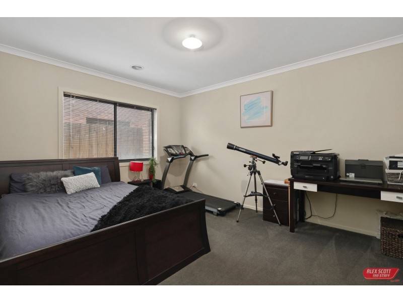 9 CANARY WAY, Wonthaggi VIC 3995