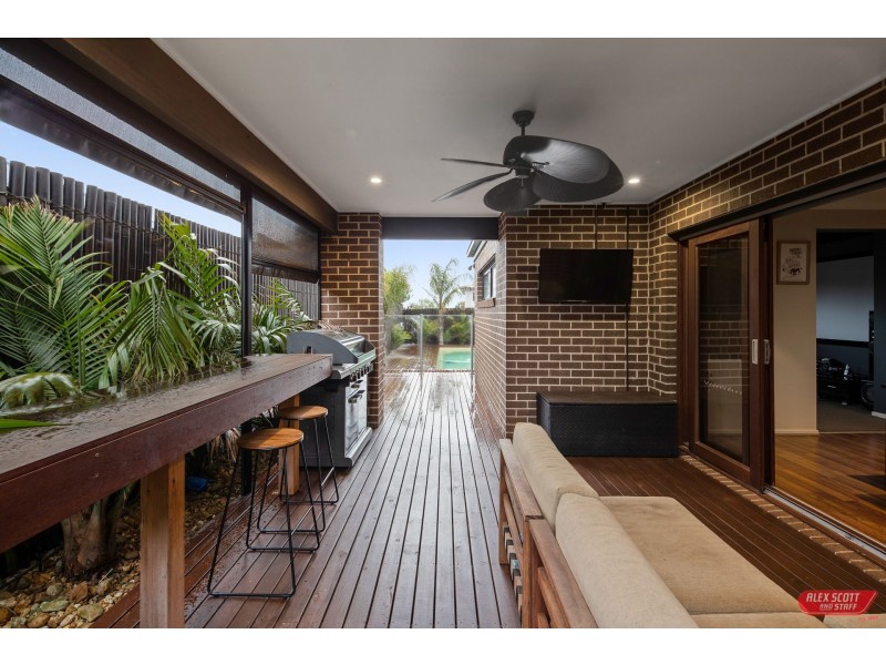9 CANARY WAY, Wonthaggi VIC 3995