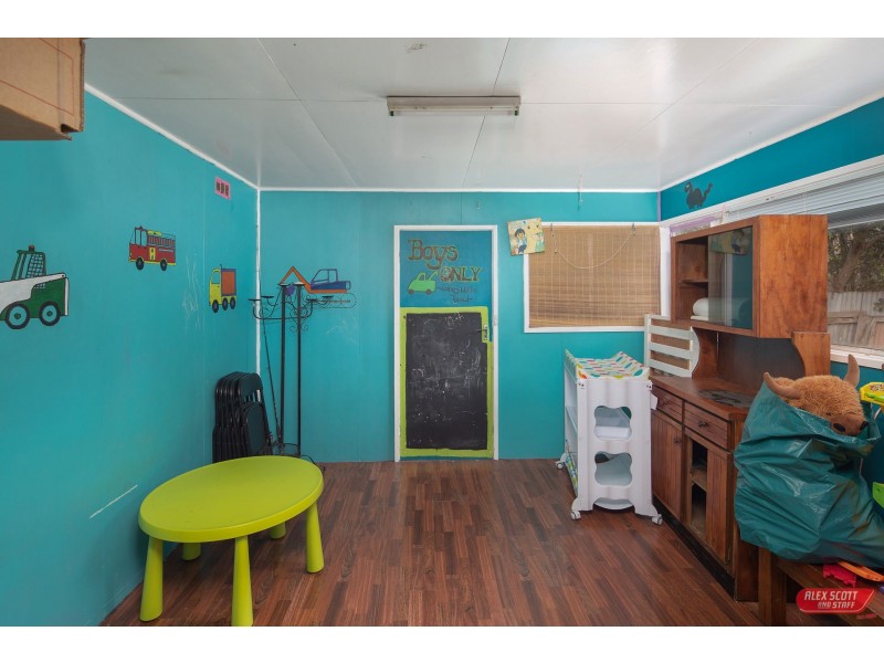 15 CALEDONIAN CRESCENT, Wonthaggi VIC 3995