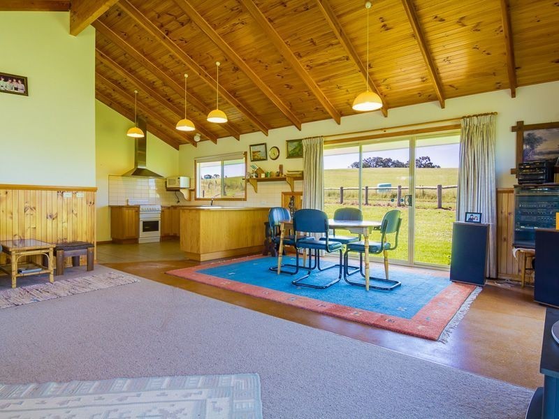 Drouin South VIC 3818