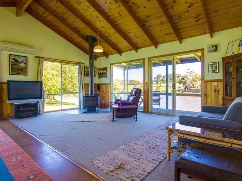 Drouin South VIC 3818