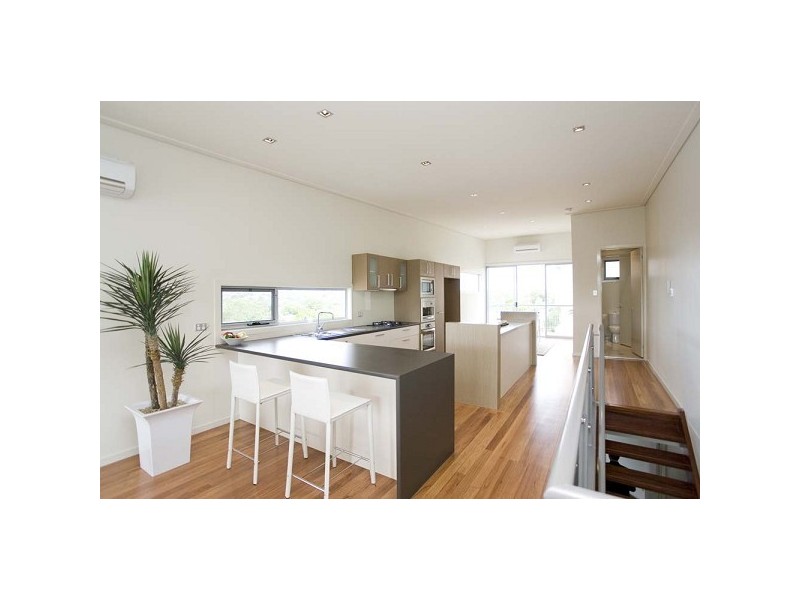 East Brisbane QLD 4169