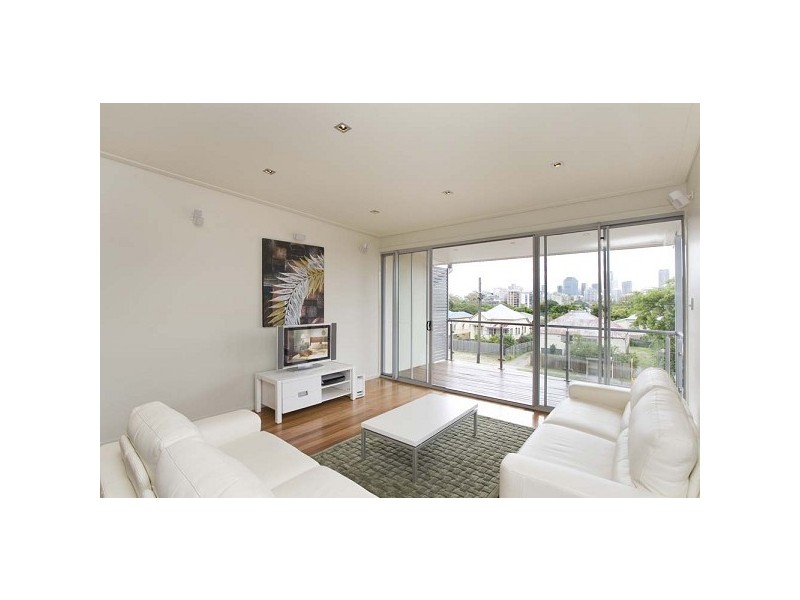 East Brisbane QLD 4169