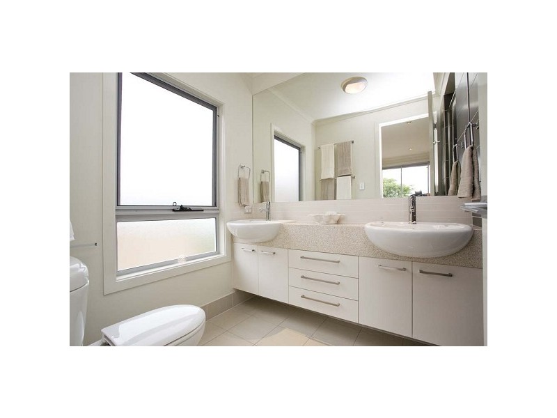 East Brisbane QLD 4169