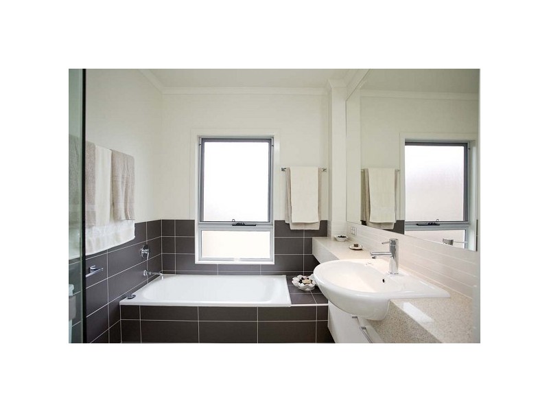 East Brisbane QLD 4169