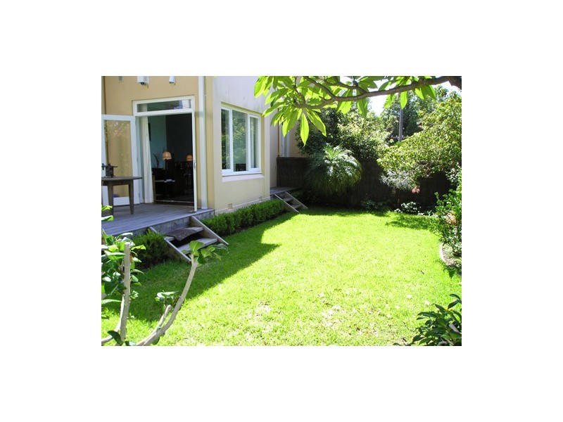 2/2 Raymond Road, Neutral Bay NSW 2089