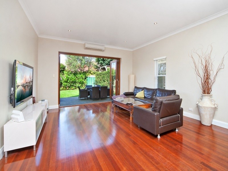 8 Cabramatta Road, Mosman NSW 2088