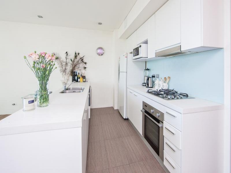 207/143 Military Road, Neutral Bay NSW 2089