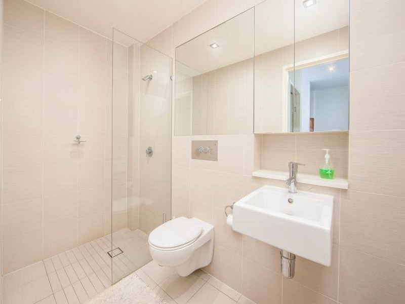 207/143 Military Road, Neutral Bay NSW 2089