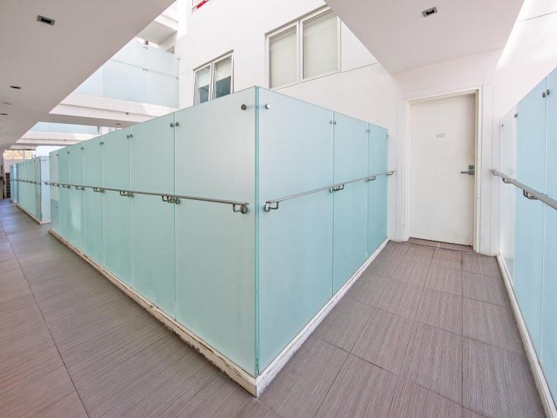 207/143 Military Road, Neutral Bay NSW 2089