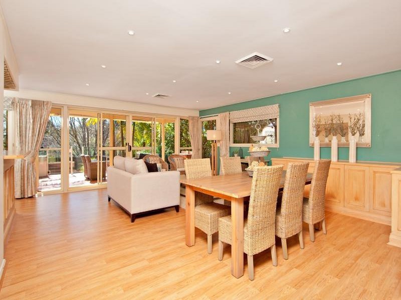 18 Wanganella Road, St Ives NSW 2075