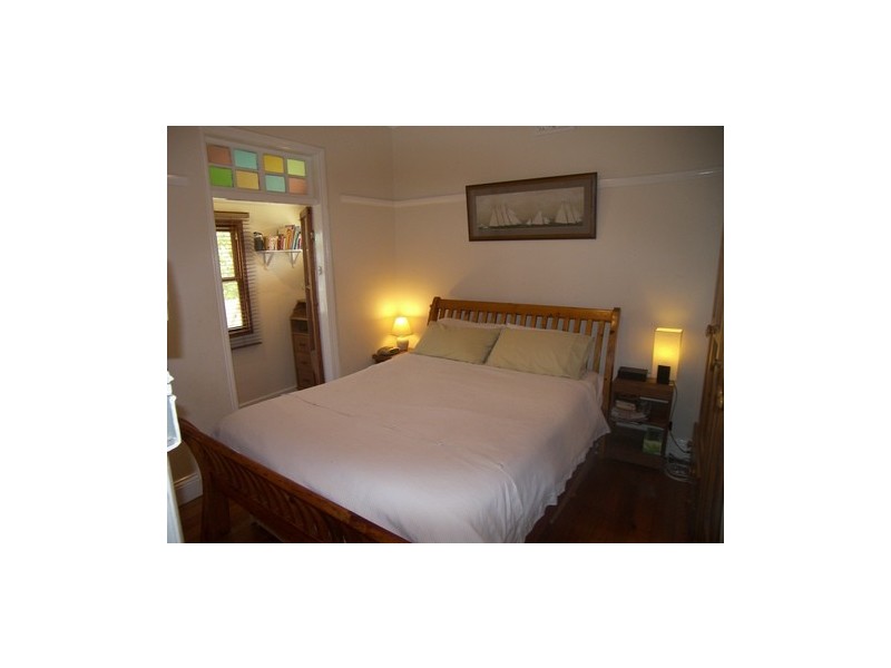 11 Brook Street, Crows Nest NSW 2065