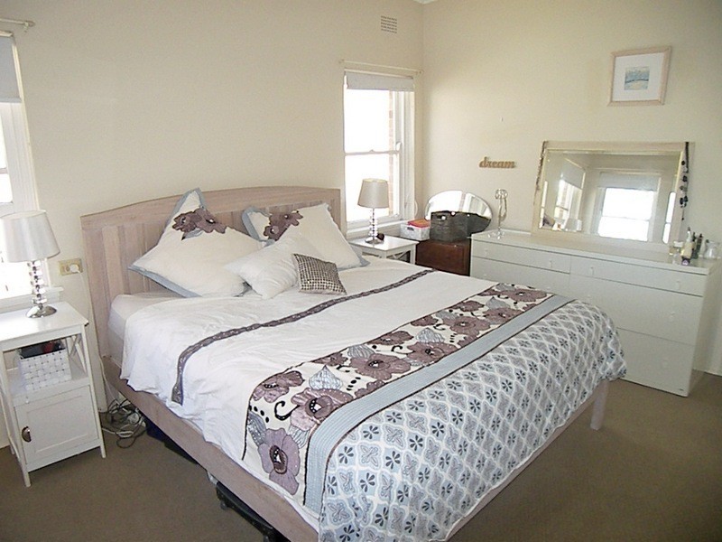 16 Wakehurst Parkway, Seaforth NSW 2092