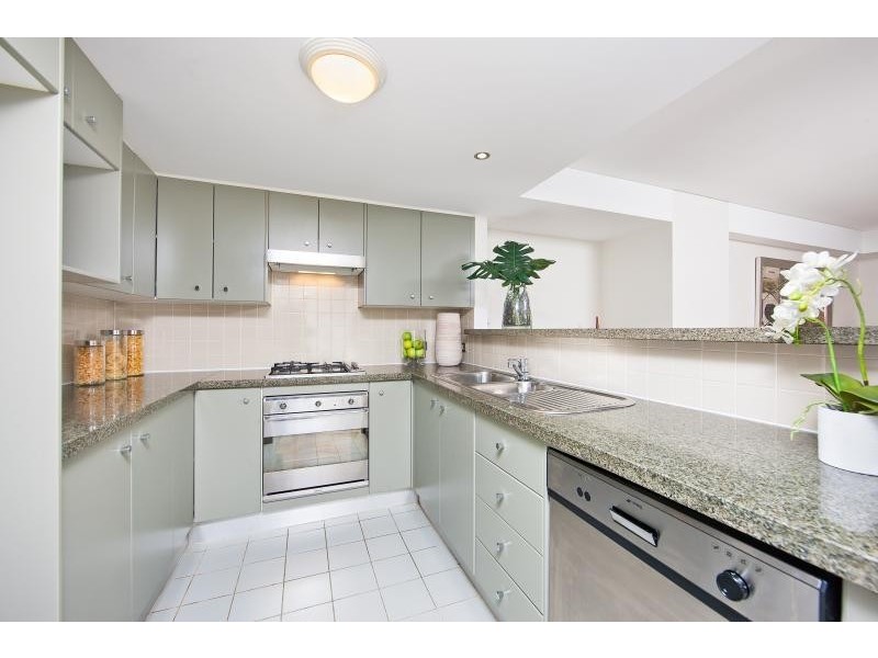 10/94-96 Alfred Street, Milsons Point NSW 2061