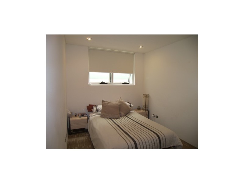 207/143 Military Road, Neutral Bay NSW 2089