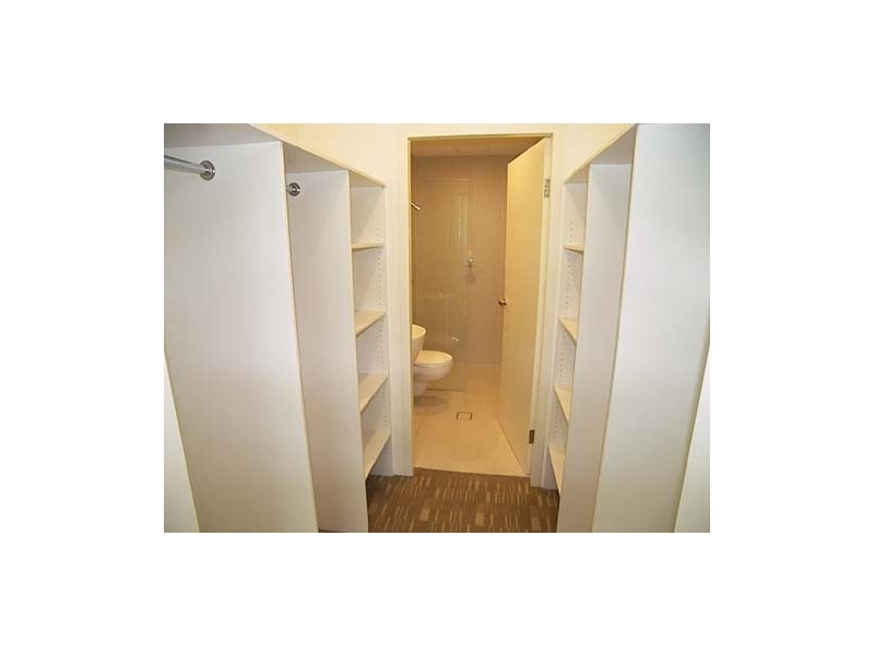 207/143 Military Road, Neutral Bay NSW 2089