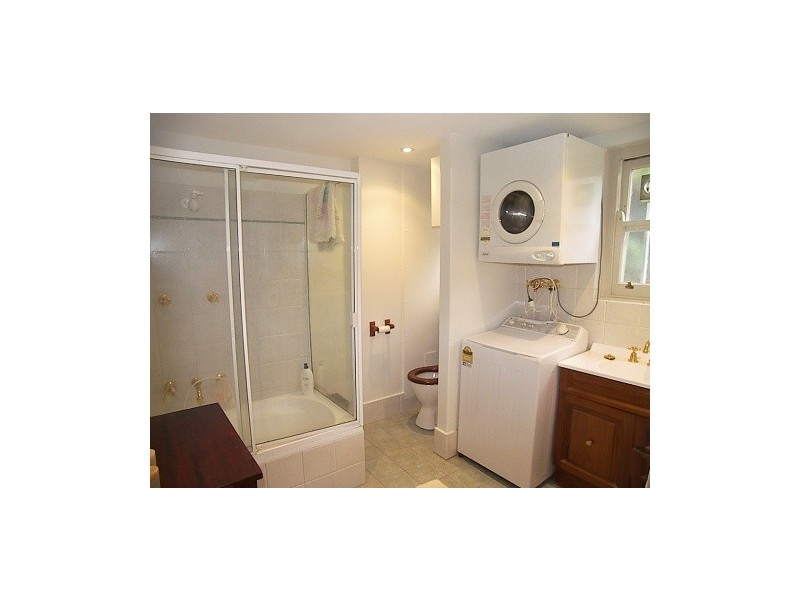 2/323 Alfred Street North, Neutral Bay NSW 2089