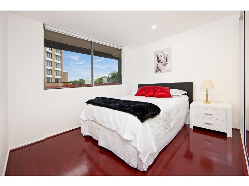 126/1 Missenden Road, Camperdown NSW 2050