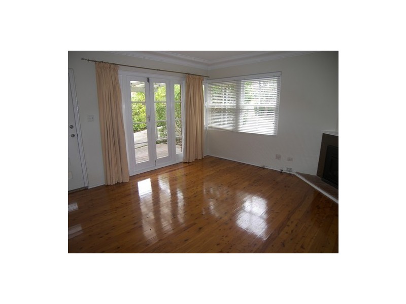 24 Frenchs Forest Road, Seaforth NSW 2092