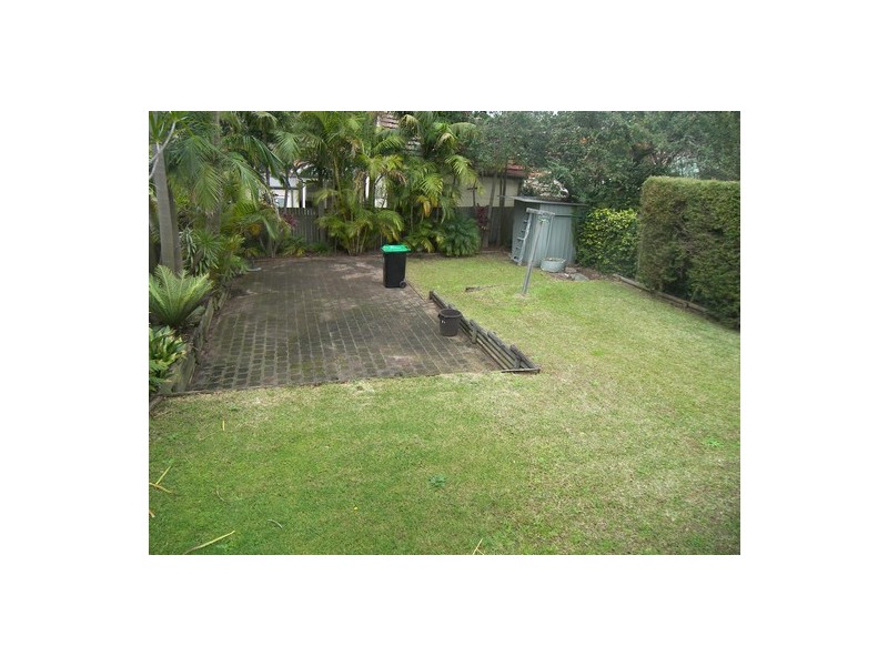 24 Frenchs Forest Road, Seaforth NSW 2092