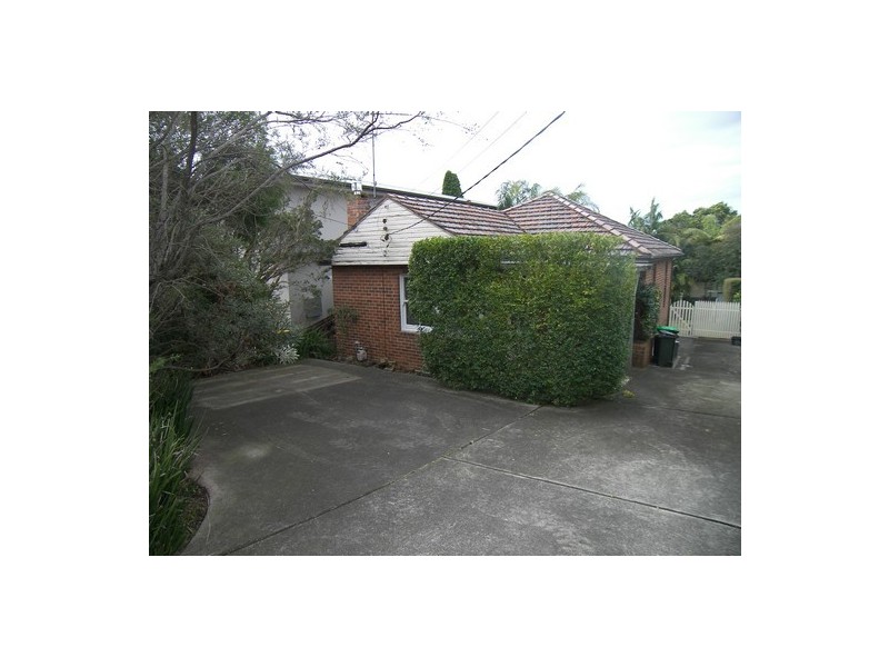 24 Frenchs Forest Road, Seaforth NSW 2092