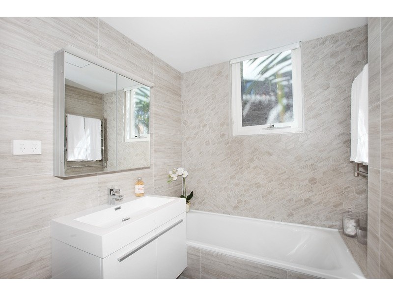 8/83 Bent Street, Neutral Bay NSW 2089