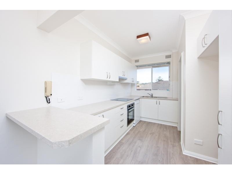 11/83 Howard Avenue, Dee Why NSW 2099