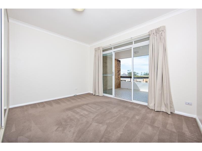 11/83 Howard Avenue, Dee Why NSW 2099