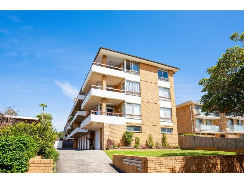 11/83 Howard Avenue, Dee Why NSW 2099